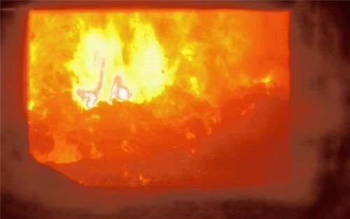 Rekord: Der Zweckverband Abfallverwertung Südostbayern, dem auch die Landkreise Rosenheim und Traunstein angehören, hat im vergangenen Jahr 245000 Tonnen Müll verbrannt. Foto dpa