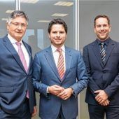 Niessner steigt in Selb auf