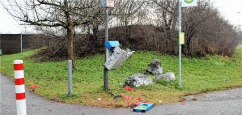 Unbekannte haben an der Sportanlage „Am Rothbachl“ und an der Skateranlage erheblichen Schaden verursacht.Fotos ih