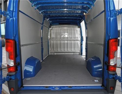 Volles Ladevolumen auch mit Erdgas-Antrieb. Foto  Thomas Starck