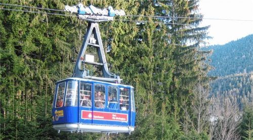 Voraussichtlich bis Mai 2019 außer Betrieb: die Kabinenbahn am Hochries. Foto hötzelsperger