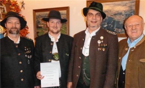 Auch Ehrungen standen bei den Moosschützen auf dem Programm: Michael und Bernhard Lex, Bernhard Brehmer und Christian Glas (von links)Foto Hering