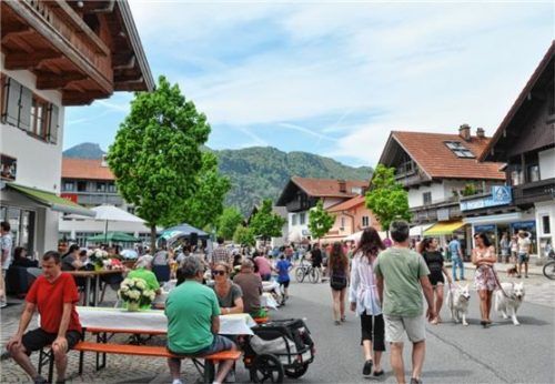Beim Georgi-Markt in Grassau.Foto tb
