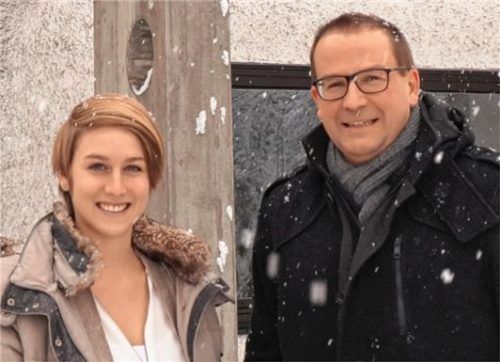 Beratung und Begegnung unter einem Dach: Caritas-kreisgeschäftsführer Richard Stefke und Sozialarbeiterin Eva Gärtner wollen mit dem neuen „Treffpunkt Miteinand“ neue Akzente in der Migrationsarbeit setzen. Foto hg