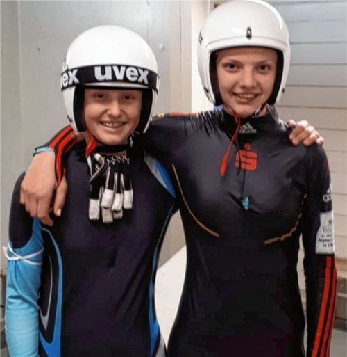 Den Bayerischen Meistertitel gewann das Kufenflitzerduo „Doppel-KraMa“ Annika Krause und Magdalena Matschina. Foto re