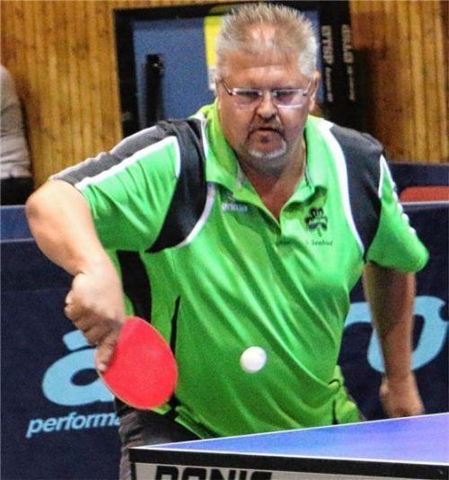 Der Bad Aiblinger Gerd Seefried wird der ersten Mannschaft zukünftig als Ersatzspieler zur Verfügung stehen. Foto  Erlich