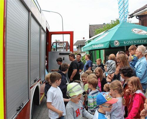Feuerwehrmann werden – für die Kleinen der Kinderfeuerwehr Flintsbach kann dieser Traum wahr werden.Foto stv