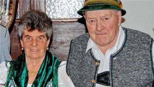 Katharina und Sebastian Estermann hatten diamantene Hochzeit. Foto Hötzelsperger