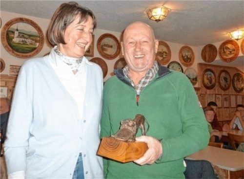 Löwen-Stifterin Jeanette Nagel-Schmidt mit Löwen-Gewinner Rupert Rothmayer.Foto re
