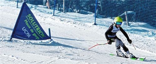 Maxi Göbel vom SC Aising-Pang konnte sich den Doppelsieg im „Race-Cross“ und Slalom-Cross“ im Jahrgang 2008 sichern.