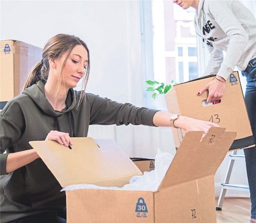 Spediteure haften laut Experten nicht für Gegenstände, die der Kunde selbst verpackt hat. Im Schadensfall bleibt man auf den Kosten sitzen. Foto dpa/Klose