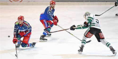 Strammer Schuss von Max Vollmayer, der aber auch nicht den Weg ins Selber Tor fand.