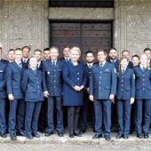 37 neue Bundespolizisten vereidigt
