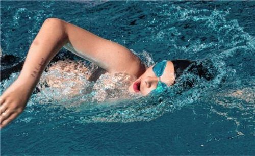 Felix Lutsch, der sich über 400 Meter Freistil um über acht Sekunden verbessern konnte. Foto  Hoffmann