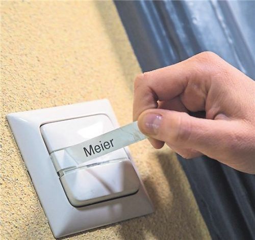 Keine leichte Entscheidung: Ist ein Mieter verstorben, müssen sich die Hinterbliebenen Gedanken machen, ob sie selbst den Mietvertrag übernehmen wollen oder können. Foto dpa/Klose