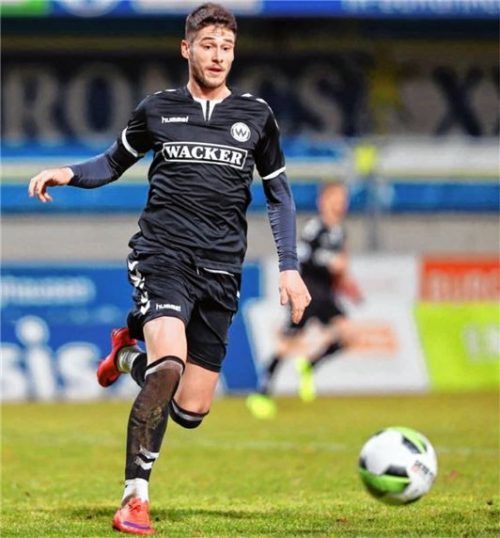 Liga-interner Wechsel: Andrija Bosnjak spielte im Herbst für den TSV 1860 Rosenheim und nun für den SV Wacker Burghausen.Foto Butzhammer