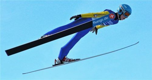 Lucas Heumann vom WSV Oberaudorf beim Siegsprung.Fotos Lotter
