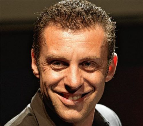 Nicht nur Martin Schmitt spielt in Töging Boogie-Woogie. Mit ihm kommen vier weitere Pianisten zum Konzert.Foto re