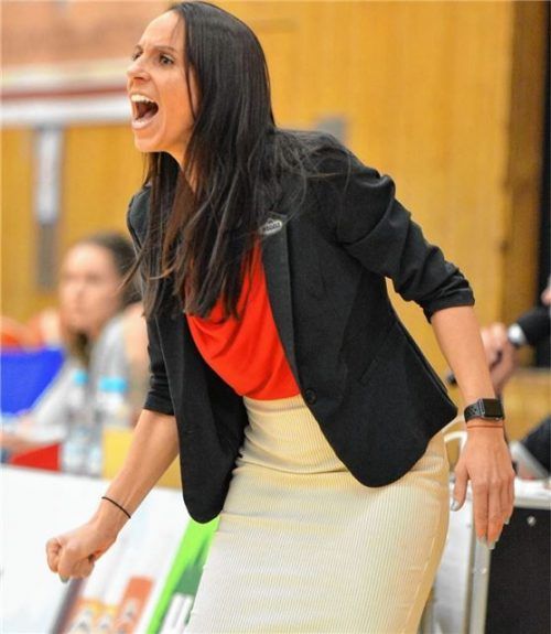 Schon im Play-off-Modus: Sidney Parsons, Wasserburgs Head-Coach. Foto  Hörndl