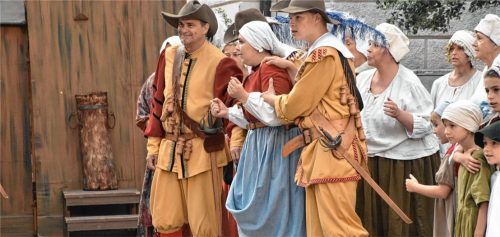 Von Bürgern für Bürger: Rund 4000 Zuschauer lockte das Stadtspiel „Schwedenplag“ im vergangenen Jahr an.