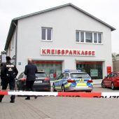 Bewaffneter überfällt Bank in Neuried