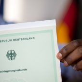 Nazir wird auch auf dem Papier ein Bayer