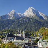 Grausamer König in Stein