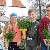 Gebinde aus Kinderhand zu Palmsonntag