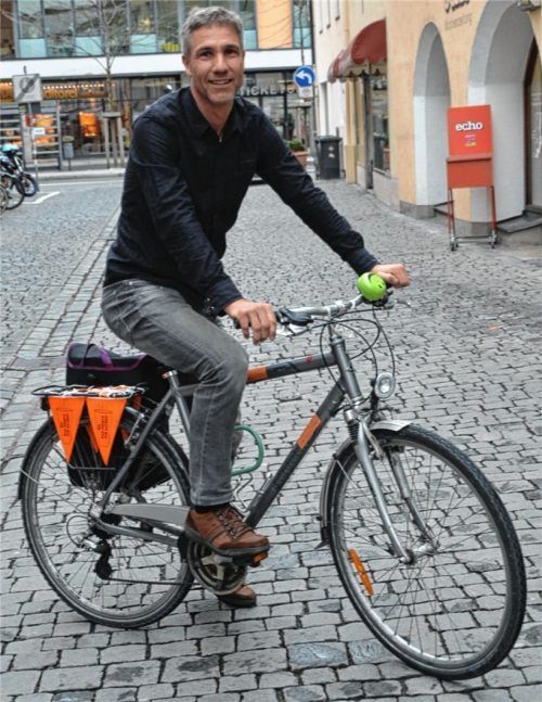 Aus Überzeugung fährt Mario Stürzl Rad. Als Vorsitzender des ADFC Rosenheim setzt er sich zudem für die Belange der Fahrradfahrer ein.Foto Heise
