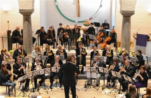 Der Posaunenchor  der evangelischen Kirche in Mühldorf stand im Mittelpunkt des Passionskonzerts.Foto  re