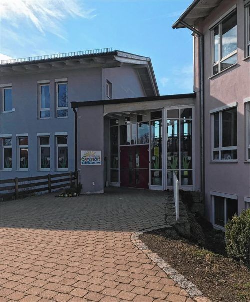 Die Kinderkrippe findet vorübergehend in der Schule Unterschlupf. Foto Kirchner