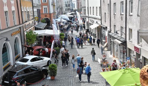 In der Innenstadt bewegt sich was: Kommenden Sonntag lädt die City zu Aktionsmeile, Motorrad-Ausstellung und mehr.Fotos  Schlecker