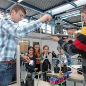 Gymnasiasten als Brückeningenieure