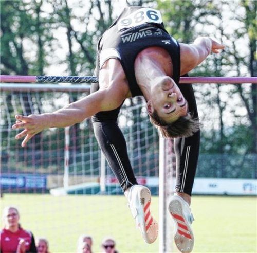 Der Rosenheimer Lucas Mihota erzielte im Hochsprung der Männer die Tagesbestleistung.