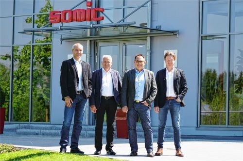Die SOMIC-Firmenleitung mit (von links): Ralf Kettner, Bernhard Wild, Patrick Bonetsmüller und Dr. Gerhard Huber.