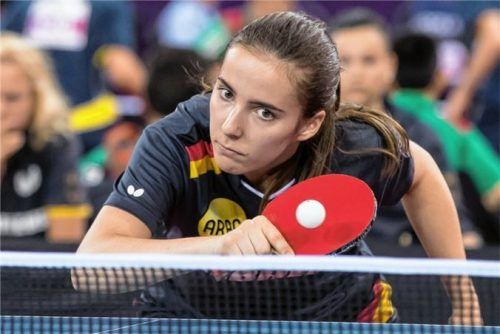 Laura Tiefenbrunner gewann bei den Spanish Junior Open Bronze mit der Mannschaft und im Einzel. Fotos  Steinbrenner