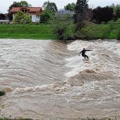 Surfer-Wahnsinn auf der Mangfall