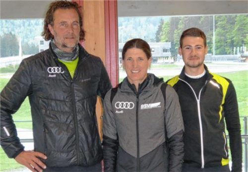 Sie bilden das Trainerteam für die Schüler-Biathleten in Ruhpolding: Andreas Fichtner, Martina Seidl und Ludwig Güntner (von links). Foto  Hohler