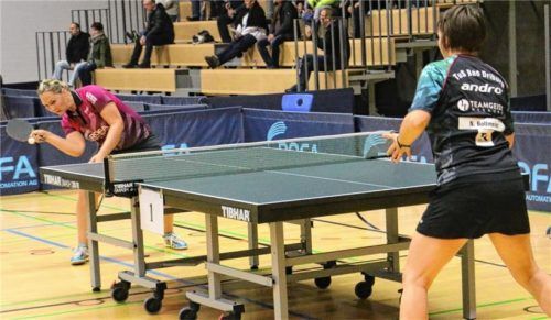 Svetlana Ganina (links) musste sich am Dienstag Nadine Bollmeier im Entscheidungssatz beugen, will aber versuchen, den Spieß umzudrehen. Foto Erlich