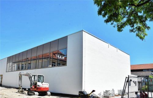 1,7 Millionen Euro investiert die Gemeinde Stephanskirchen in die Turnhalle in Schloßberg. Foto Schlecker