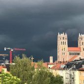 Wolkenbruch beendet „Isle of Summer“