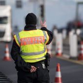 Stau-Streit: Bayern baut Spur für Österreich-Grenzkontrollen