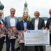 Lions-Clubs spenden 10300 Euro für die OVB Medienhaus-Stiftung