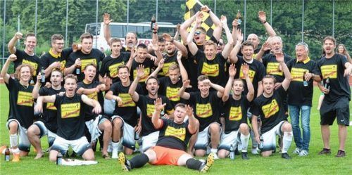 Auf den TuS Großkarolinenfeld warten in der kommenden Saison etliche Derbys in der Fußball-Kreisklasse 1.Foto Ruprecht