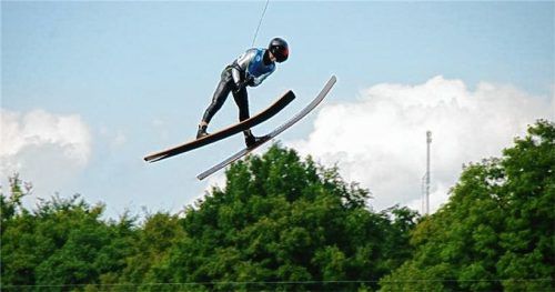 Beim Weltcup am Hödenauer See geht es für die Springer um den Weltrekord und um ein stattliches Preisgeld.