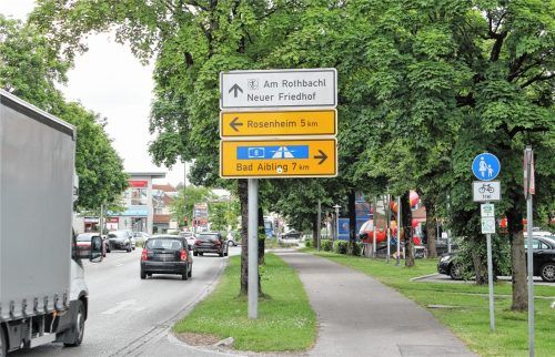 Das Krematorium soll in zwei bis drei Jahren am „Neuen Friedhof“ entstehen – jetzt formiert sich Widerstand. Foto Riediger