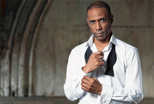 Delroy Rennalls von LayZee aka Mr. President setzt auf die Musik, die vor 25 Jahren den digitalen Wandel begleitet hat. Sie ist bunt und macht Spaß.Foto RE