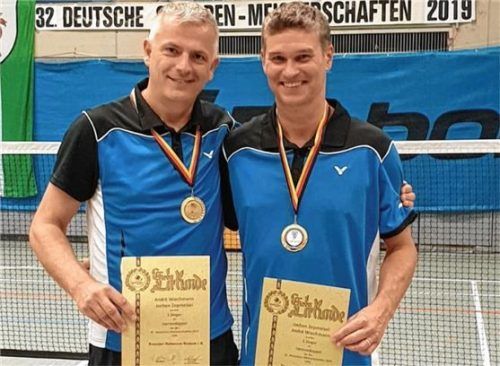 Deutsche Meister im Herrendoppel: Andre Wiechmann aus Güstrow und Jochen Zepmeisel vom Tus Prien (rechts).
