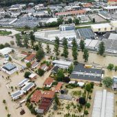 Regenfälle spülen Erinnerungen hoch