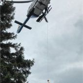 Bergwanderer aus Steilwand gerettet